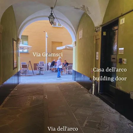 Casa Dell'arco - A Meno Di Un Minuto A Piedi Dalle Spiagge - 5 Posti Letto - Ac E Wifi